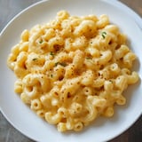 Creamy and Easy Stovetop Mac and Cheese